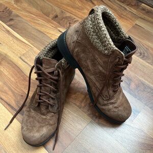 Rugged Outback Cozy Brown Leather Ankle Boots with Knit Cuff
